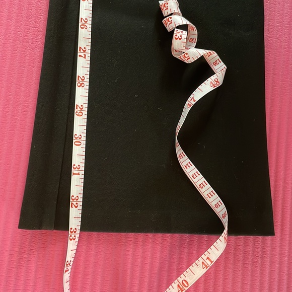 Never worn Express Columnist slacks 4R - Picture 5 of 6